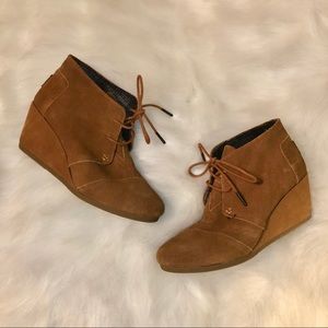 TOMS Camel Kala Wedge Booties